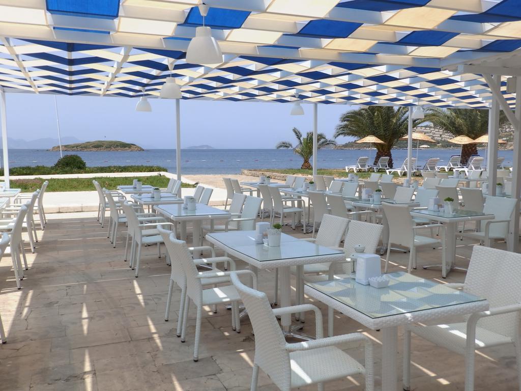 Club Blue White All Inclusive 图尔古特雷斯 外观 照片