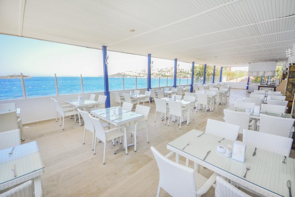 Club Blue White All Inclusive 图尔古特雷斯 外观 照片